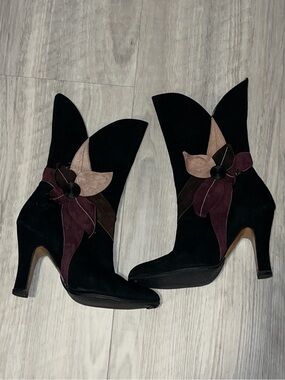Black Suede Women's Floral Accent Ankle Boots